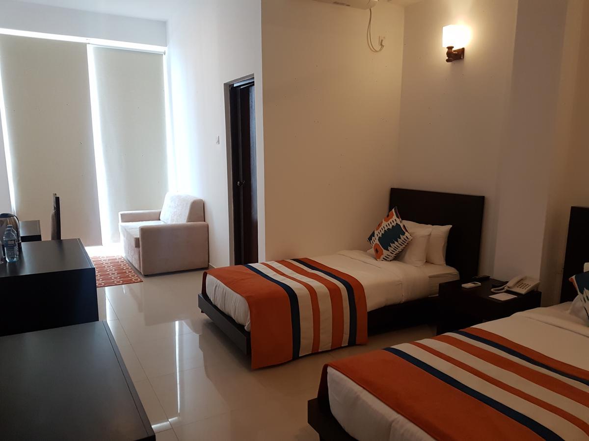 A One Hotel - "The Marine" Kolombo Bagian luar foto