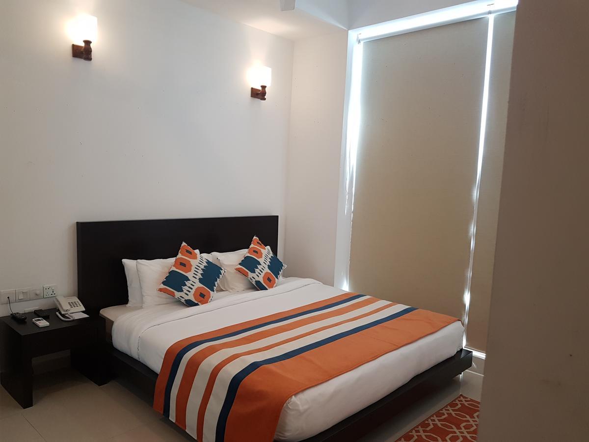 A One Hotel - "The Marine" Kolombo Bagian luar foto
